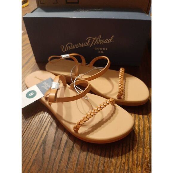 New Size 9 Universal Thread Tan Tommie Ankle Strap Flat Sandals Summer Shoes NWT - Picture 1 of 5